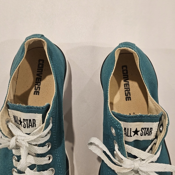 Converse Teal Canvas Sneakers with White Laces Size M 9.5 W 11.5 - Picture 2 of 6
